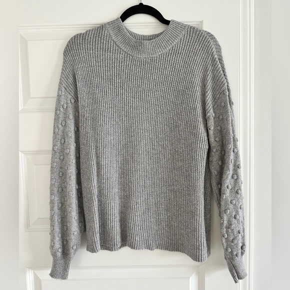 Vince Camuto Sweater - Picture 1 of 5